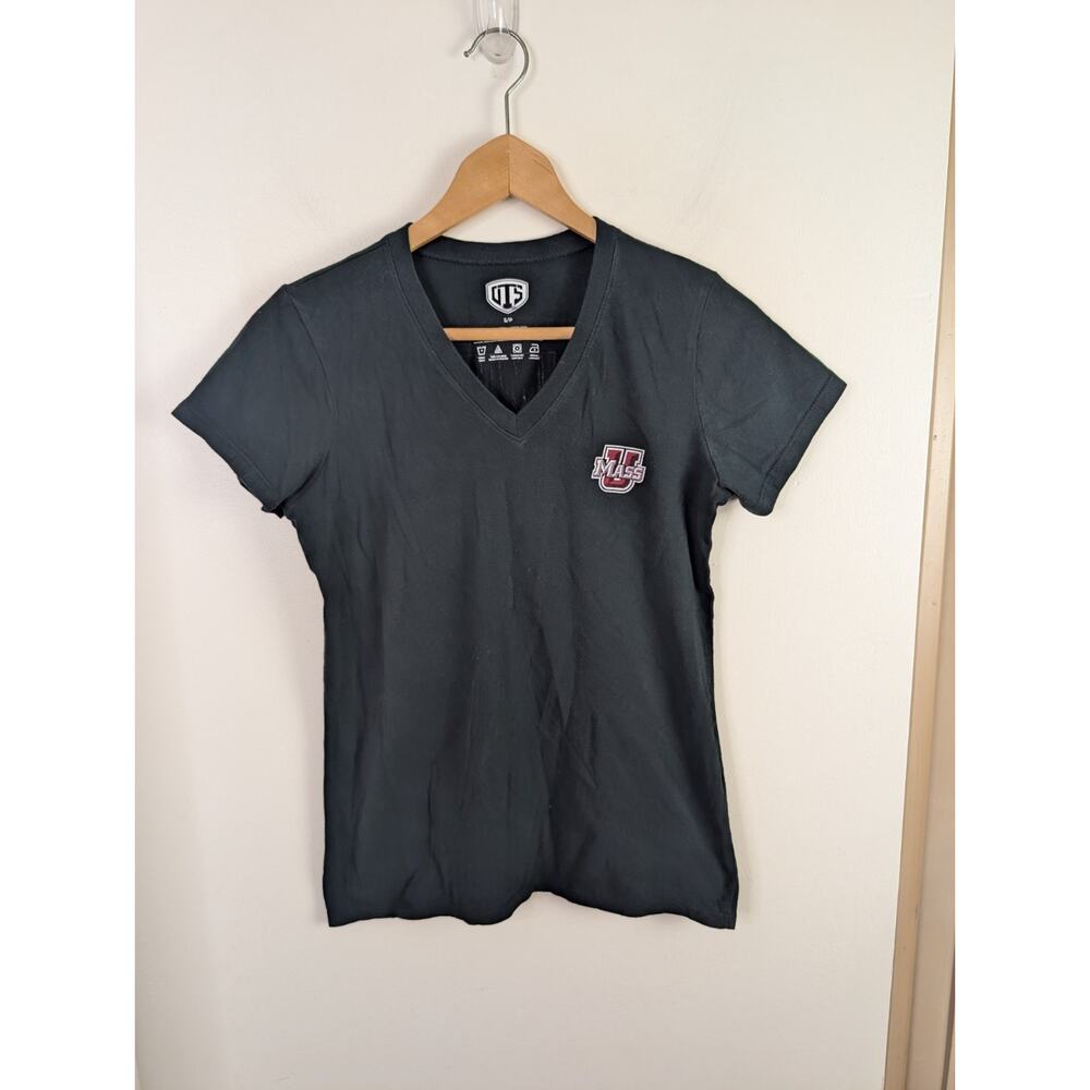 U Mass Women's Size Small T-shirt S Tee Black Red Minutemen OTS